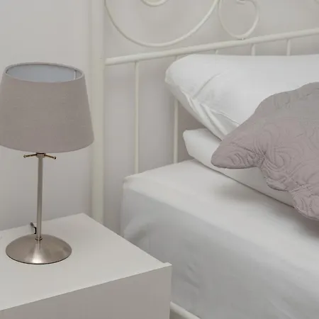 Stylowe W Sopocie Z Parkingiem Tylko 8 Minut Spaceru Od Morza By Renters Apartament *
